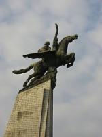 Символ Новой Кореи - монумент Чхолима.